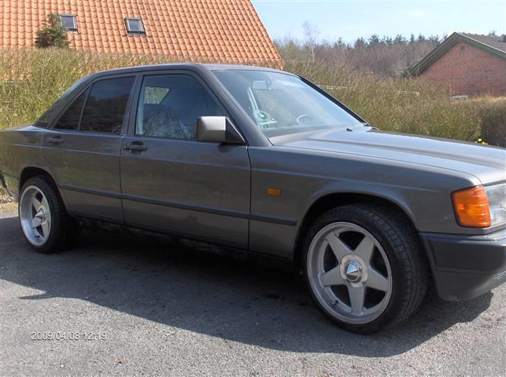 Mercedes Benz 190 E 2,6 billede 11
