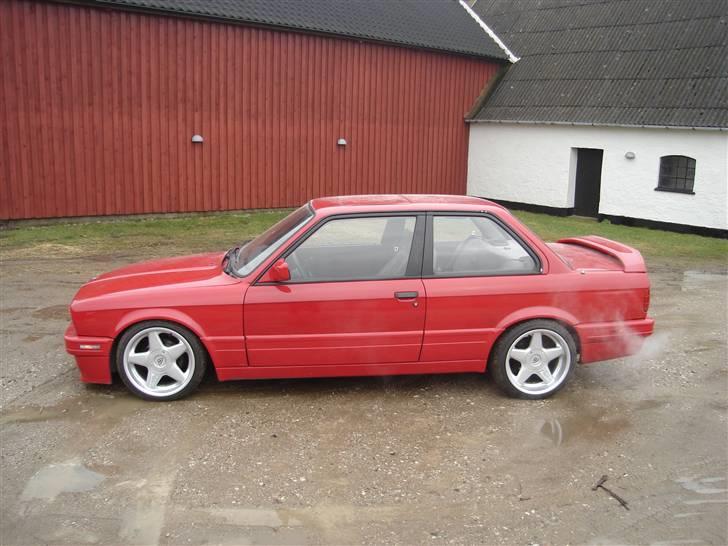 BMW 325 i Mtec II (soglt) billede 3