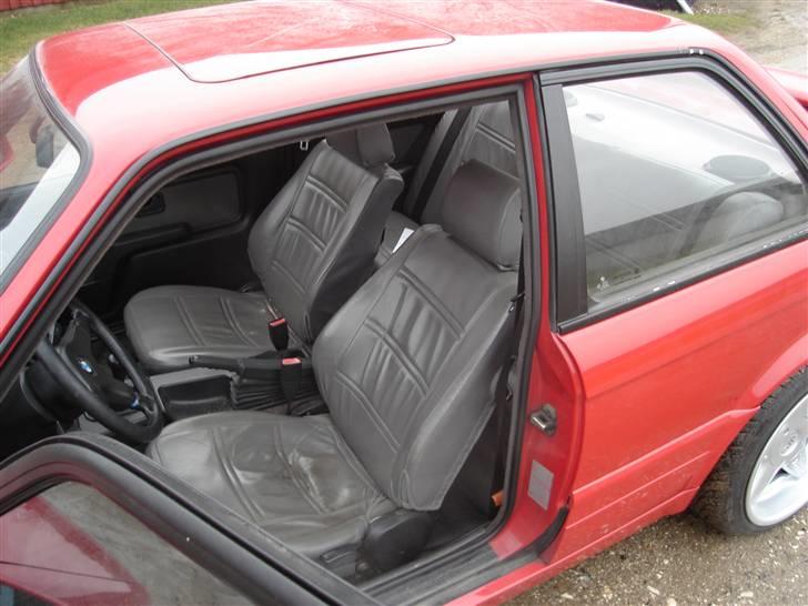 BMW 325 i Mtec II (soglt) billede 9