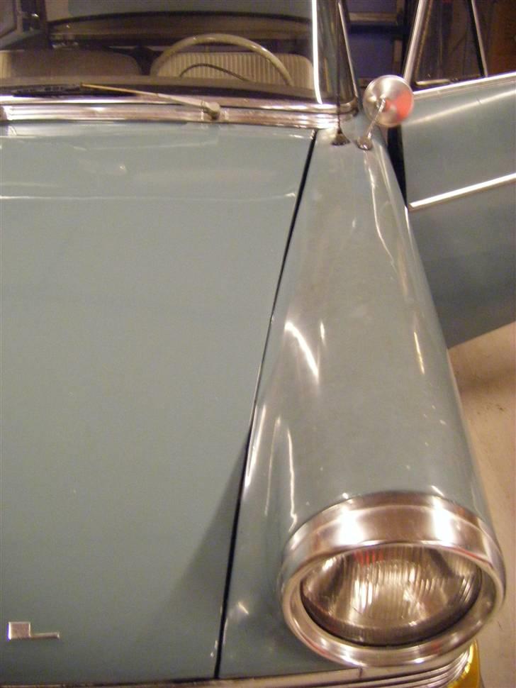 Opel rekord p2 olympia - efter en gang vask og polering på hjelmen ser man tydeligt forskel på før og efter. billede 5