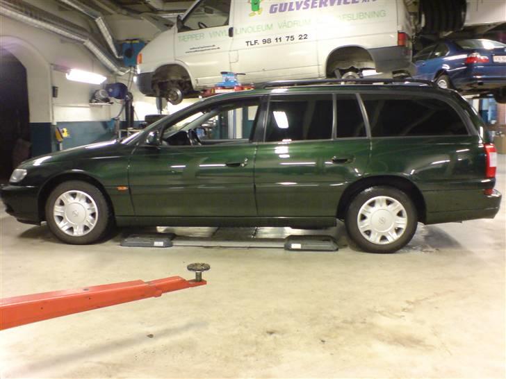 Opel Omega b sta.car  SOLGT billede 6