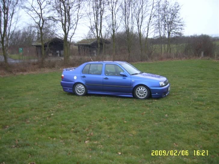 VW Vento Vr6 Highline. Solgt billede 2