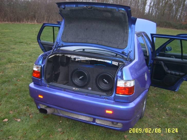 VW Vento Vr6 Highline. Solgt billede 12