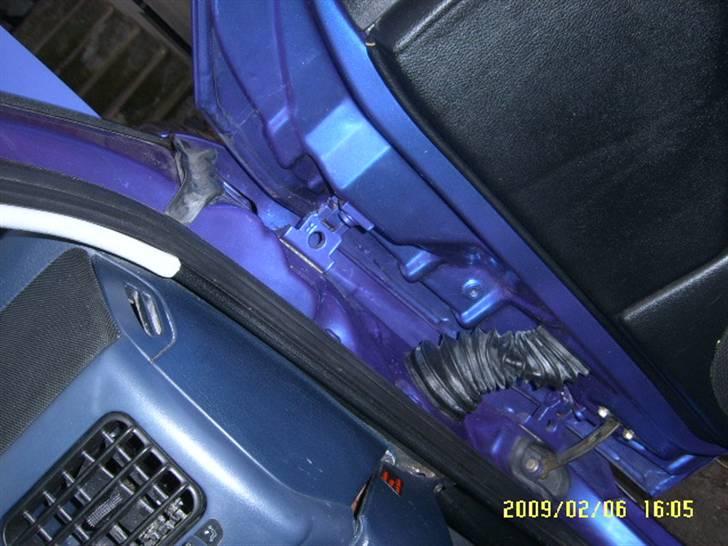 VW Vento Vr6 Highline. Solgt billede 16