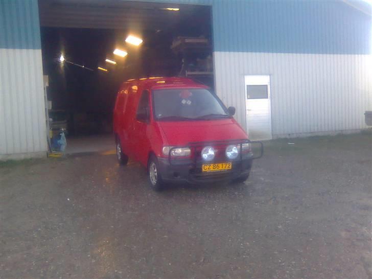 Nissan Serena cargo billede 7