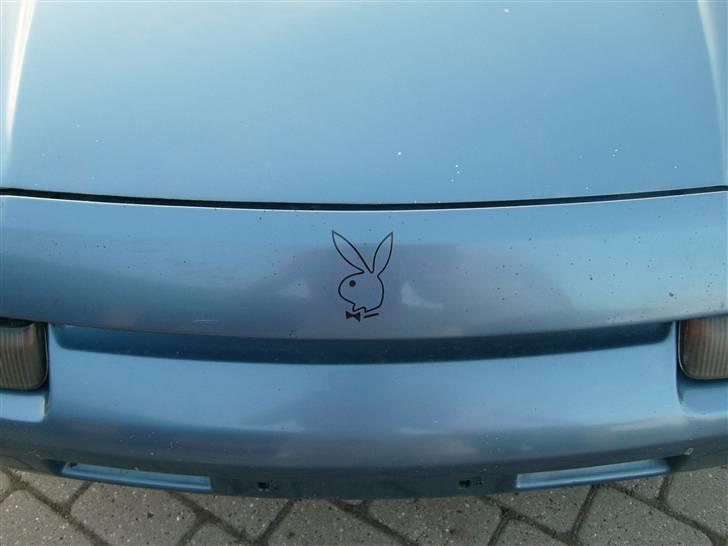 Mazda 323F BG *SOLGT* - Playboy fronten billede 2