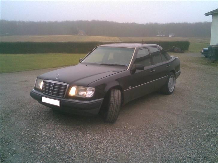 Mercedes Benz W124 250D - VOGN 49 billede 12