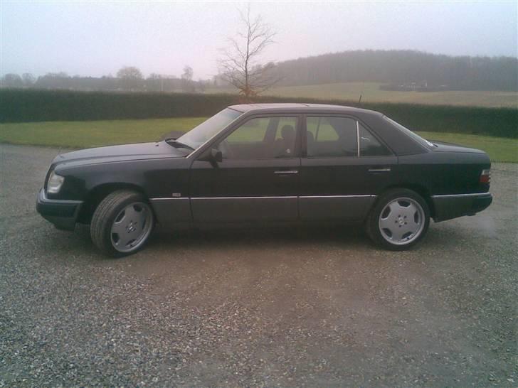 Mercedes Benz W124 250D - VOGN 49 billede 13