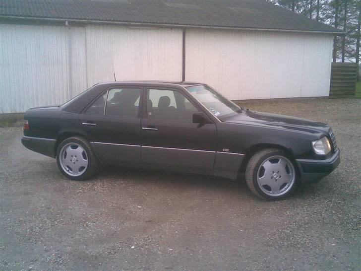 Mercedes Benz W124 250D - VOGN 49 billede 14