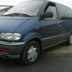 Nissan serena 2.0 gsx solgt