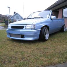 Opel Corsa A Cabriolet (SOLGT)