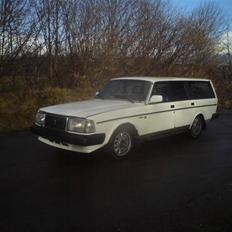 Volvo 240 GL  skrotte