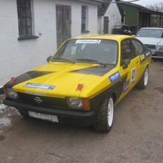 Opel kadett c coupe rallybil
