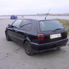 VW Golf 3 1,8 CL (SOLGT)
