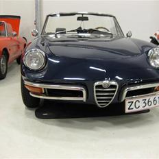 Alfa Romeo - Solgt- Spider Duetto