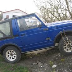 Suzuki Sj 410 *solgt*