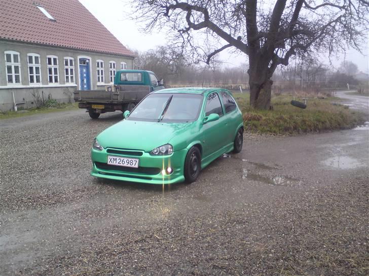 Opel Corsa 16V SOLGT billede 1