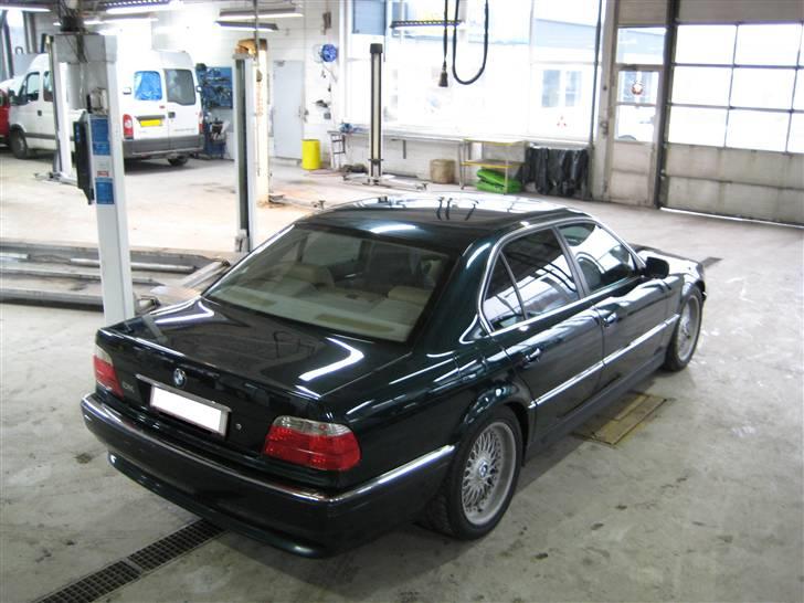 BMW 730i billede 16