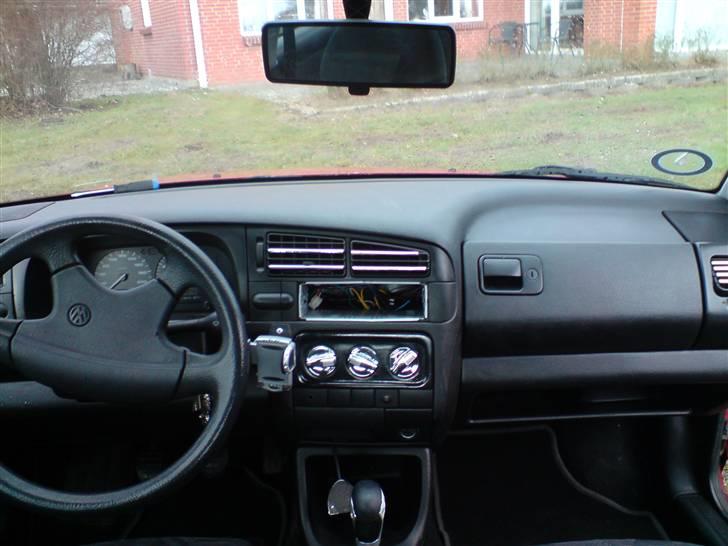 VW Golf 3 1.8i [Totalskadet] billede 9