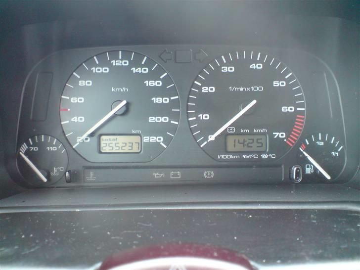 VW Golf 3 1.8i [Totalskadet] billede 10