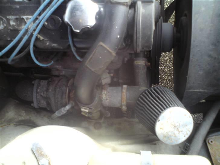 Volvo 240 GL  skrotte billede 6