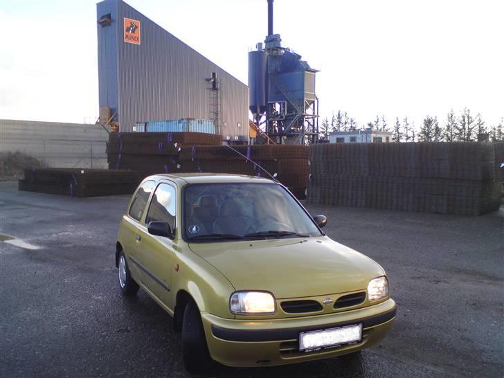 Nissan Micra K11 1,0 16V T SOLGT billede 2