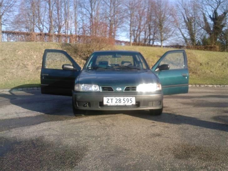 Nissan primera  SOLGT!!!!! billede 1