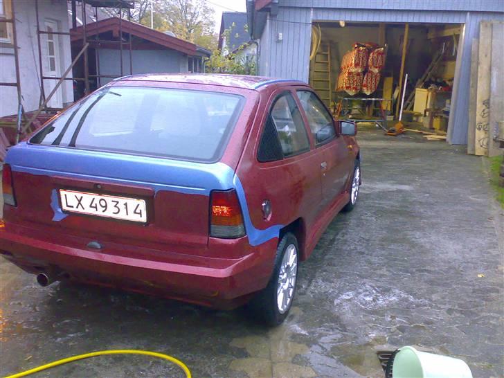 Opel kadet e billede 2