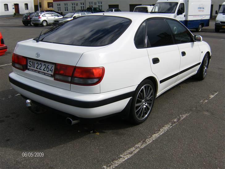 Toyota .-. Carina E Solgt .-. - Før Spoiler kom på.-. billede 4
