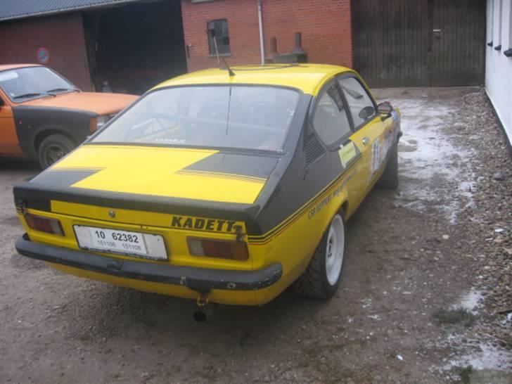 Opel kadett c coupe rallybil billede 4