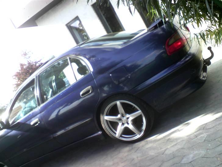 Toyota Carina E - Silvertop - Solgt billede 5