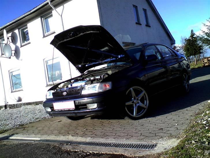Toyota Carina E - Silvertop - Solgt billede 9