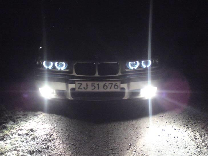 BMW 325i SOLGT billede 15