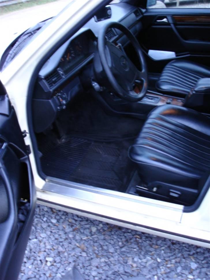 Mercedes Benz E 250 D billede 16