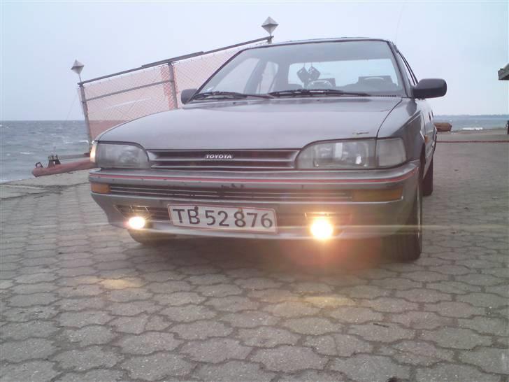 Toyota Corolla XL 1,6 16v"Solgt" - Gammelt billede. billede 3