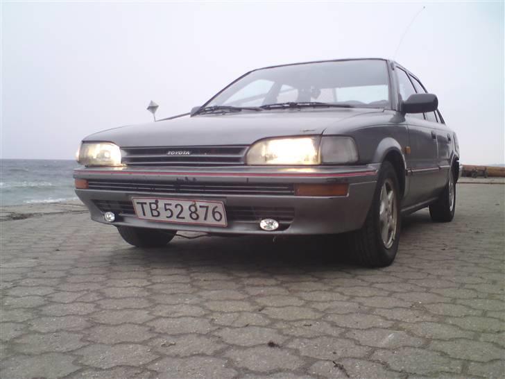 Toyota Corolla XL 1,6 16v"Solgt" - Gammelt billede. billede 4