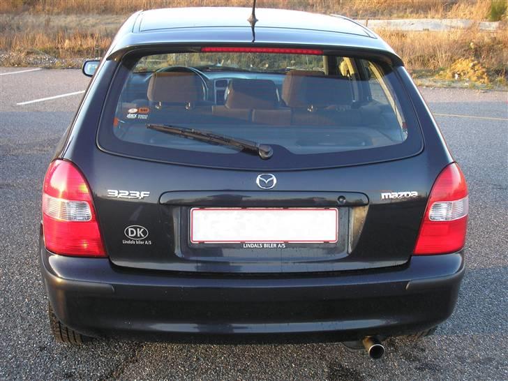 Mazda 323f bj slx - Solgt billede 11