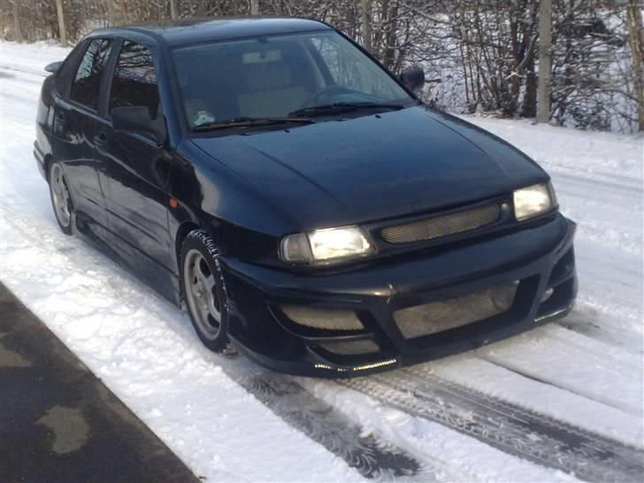 Seat Cordoba 1.8 GLX solgt billede 1