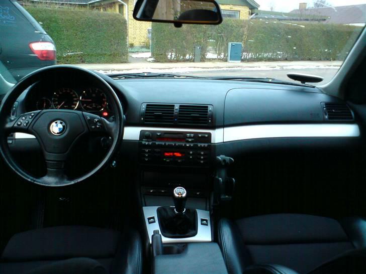 BMW 318i - Solgt billede 4