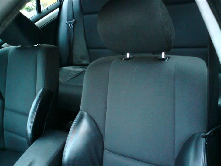 BMW 318i - Solgt billede 5