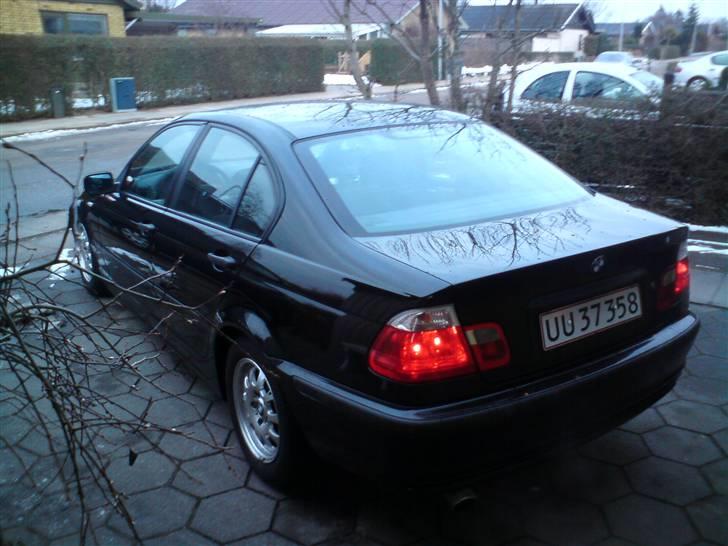 BMW 318i - Solgt billede 6