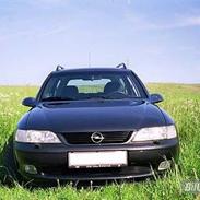 Opel Vectra Comfort St. Car