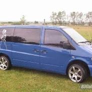 Mercedes Benz Vito