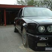 BMW e30 alpina b6