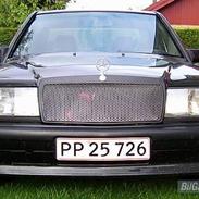 Mercedes Benz 190E