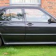Mercedes Benz 190E