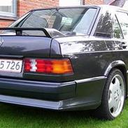 Mercedes Benz 190E