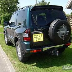 Mitsubishi Grand Pajero 4x4