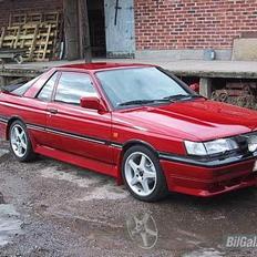 Nissan sunny 1,8 GTI coupe