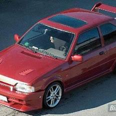 Ford Escort Rs Turbo